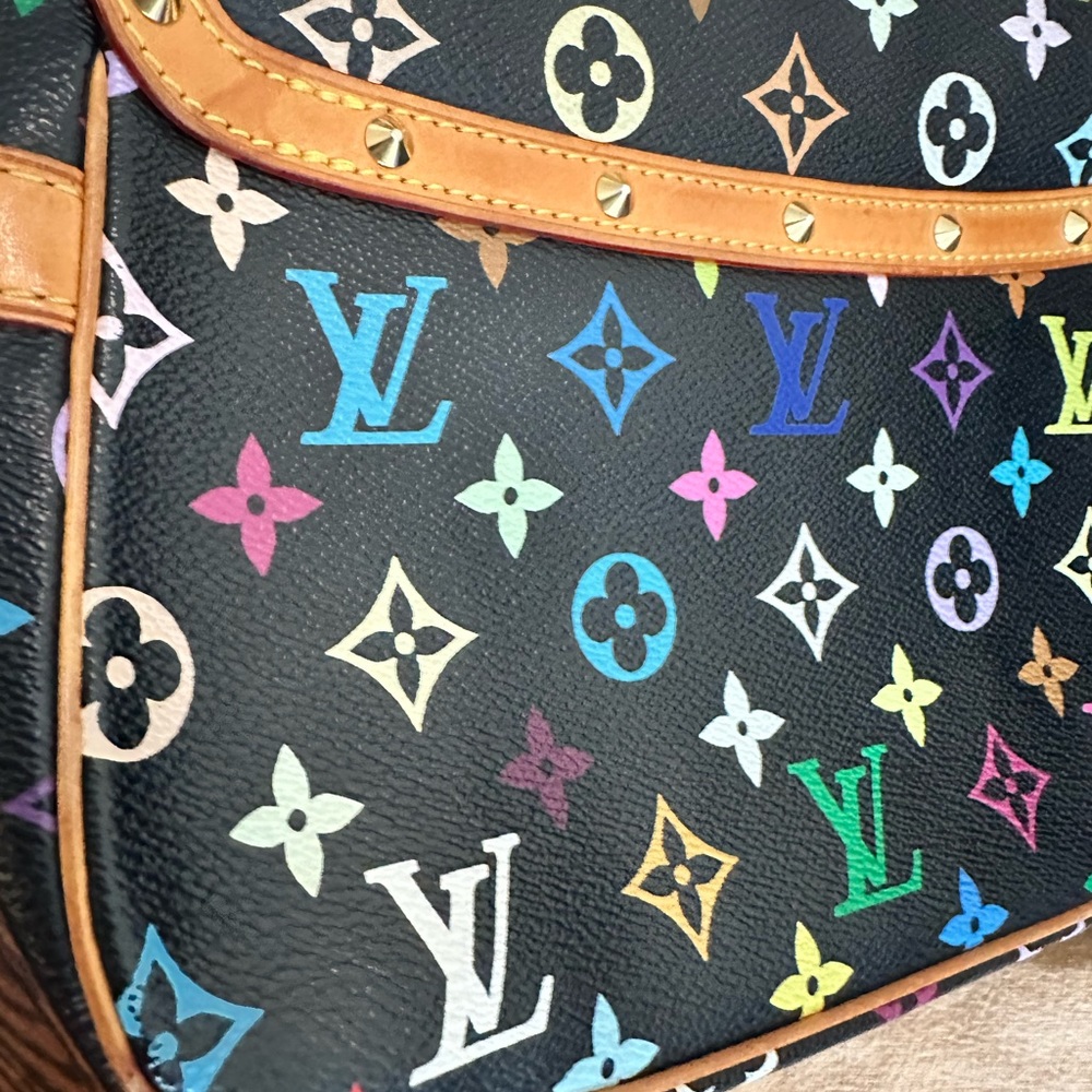 Louis Vuitton Multicolore Sologne PM. - Picture 16 of 17